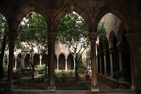 Gothic arches in the cloister of Santa Anna church