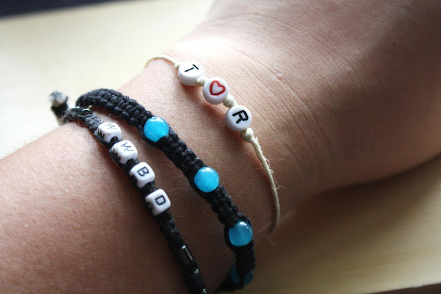 Bracelet Letters2