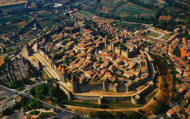 ArqueoLugares: CARCASSONNE medieval. RosellÃ³n. Occitanie. Francia.
