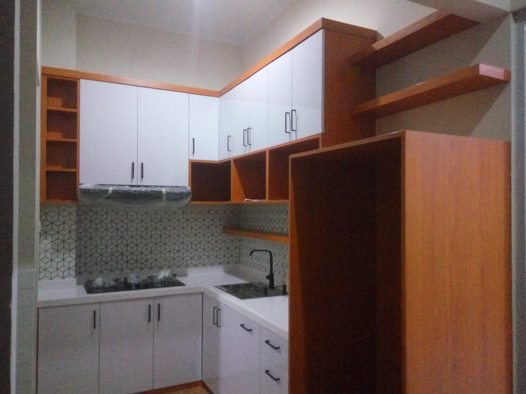 Kitchen Set Modern Minimalist di Jakarta Timur Mozaik 