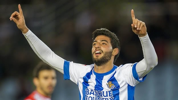 Arsenal Berniat Bawa Pulang Carlos Vela ke Emirates