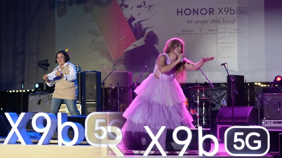 Kween Yasmin and Lady Gagita entertaining the guests at the HONOR X9b 5G Bagsakan Concert