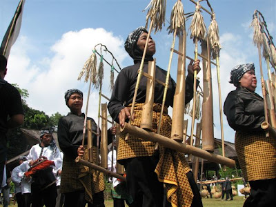 angklung gubrag