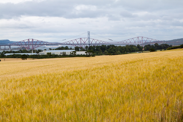 Forth road bridge a Queensferry