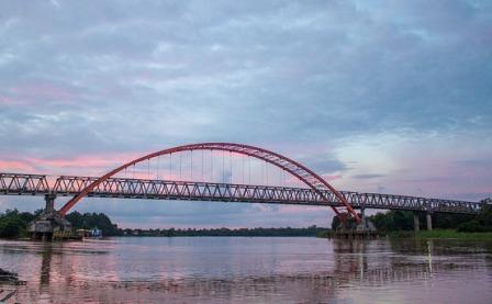 Jembatan Kahayan  barito palangkaraya
