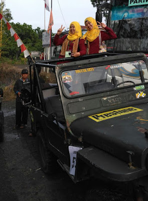 Wisata Jeep Merapi