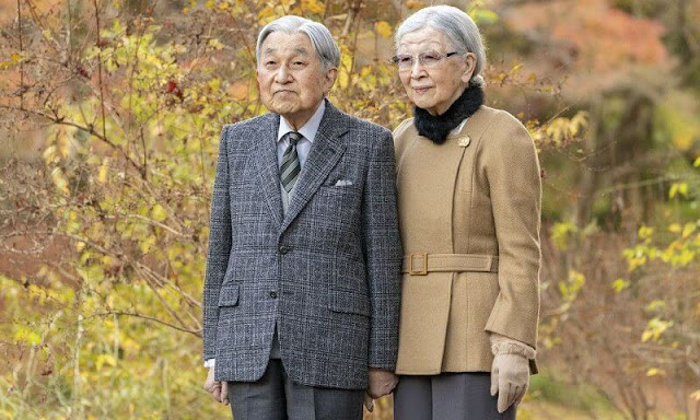 Emperor Naruhito and Empress Masako, Emperor Emeritus Akihito and Empress Emerita Michiko