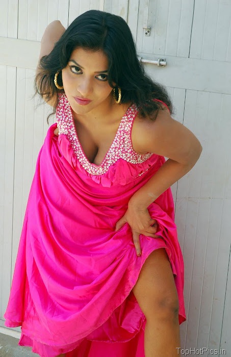 Anitha Reddy Pink Dress Pics 10