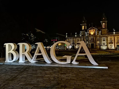 Igreja de São Marcos em Braga à noite