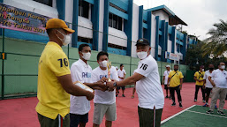 Danrem 022/PT  Tutup Turnamen   Tenis Lapangan Dalam Rangka HUT TNI  ke-76 Tahun 2021