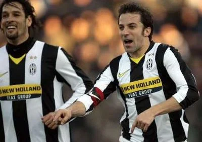 Juventus forward Alessandro Del Piero celebrates his goal with team-mate Amauri