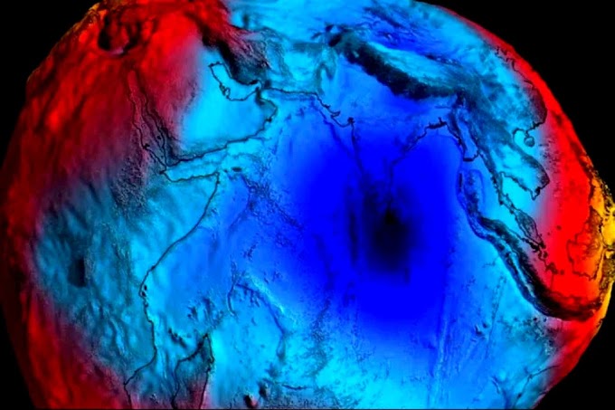 Gravity Holes in Indian Ocean 