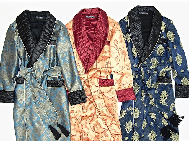 Men's quilted silk paisley dressing gowns