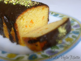 Cake con marmellata di arance Ferber e glassa al cioccolato