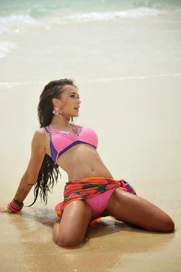 Amy Jackson Hot n Spicy Photo Stills