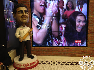 Image of the Inside of the Cake Boss Cafe at Port Authority in NYC, New York