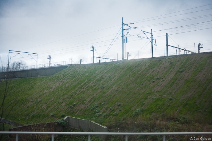 LANGS VLAAMSE WEGEN: TREIN TERREIN