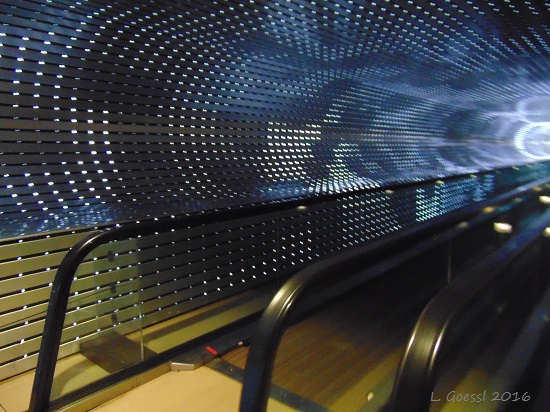 Multiverse light tunnel at National Gallery of Art