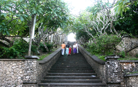 pura uluwatu