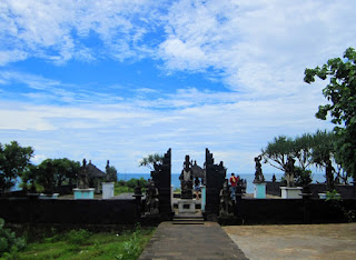 pantai-ngobaran-jogja