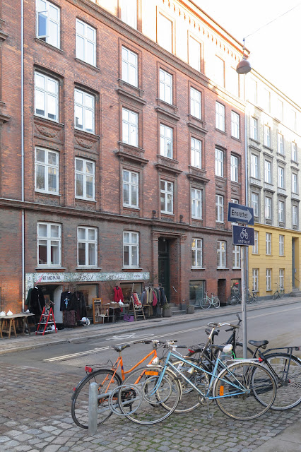 Ravnsborggade, a great place to find antiques in Copenhagen