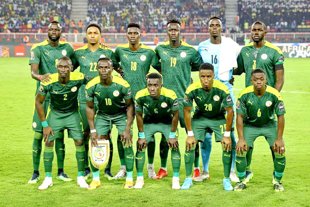 SELECCIÓN DE SENEGAL. Temporada 2021-22. Cheikhou Kouyate, Abdou Diallo, Ismaila Sarr, Famara Diedhiou, Edouard Mendy, Kalidou Koulibaly. Saliou Ciss, Sadio Mane, Idrissa Gana Gueye, Bouna Sarr y Nampalys Mendy. SELECCIÓN DE SENEGAL 0 SELECCIÓN DE EGIPTO 0 En los penaltis: SELECCIÓN DE SENEGAL 4 SELECCIÓN DE EGIPTO 2 Domigo 06/02/2022, 20:00 horas. Copa Africana de Naciones 2021, final. GOLES: No hubo.