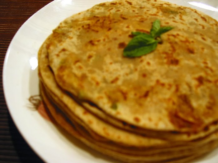 HOW TO MAKE POTATO PARATHA?