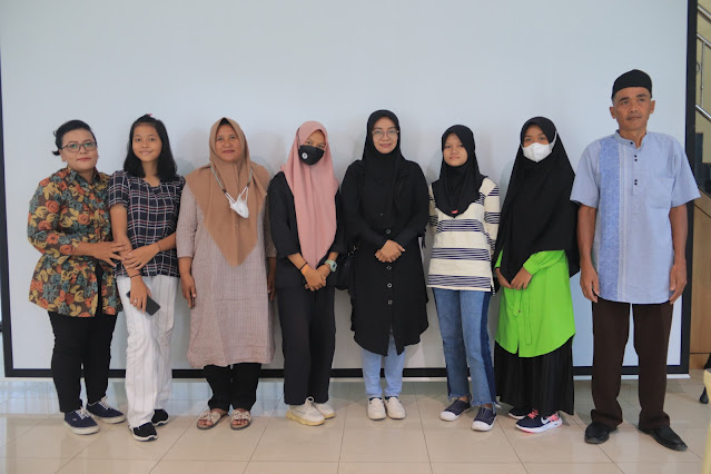 Delapan Siswa yang Lolos Program Kelas Beasiswa PT Timah Diberangkatkan ke Bangka Belitung