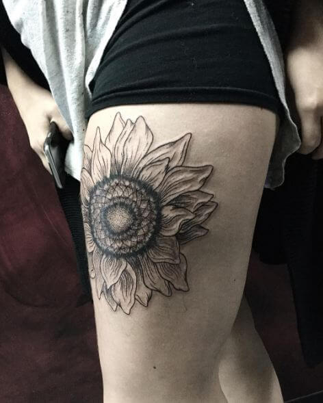 Tatuagens de girassol - 30 modelos femininos
