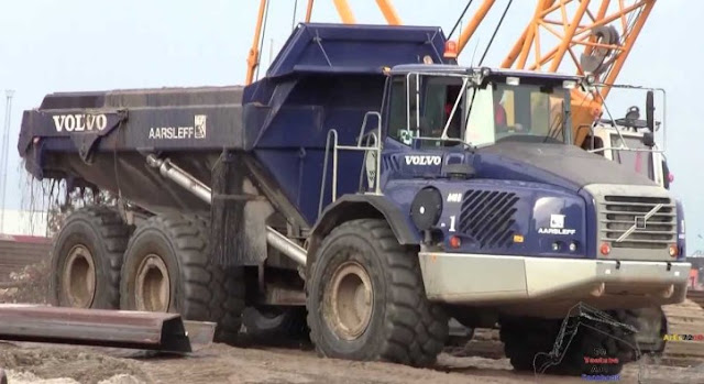 foto truk dump The Blue Volvo A40D Anniversary