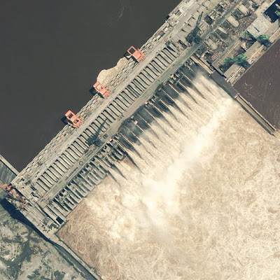 aerial photo of the three gorges dam in china biggest dam in the world