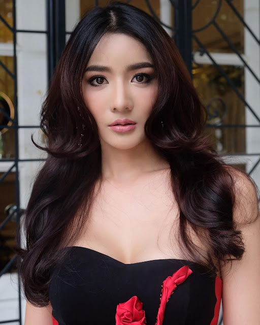 Kittamuk Pinnarong – Most Beautiful Thailand Transgender Woman