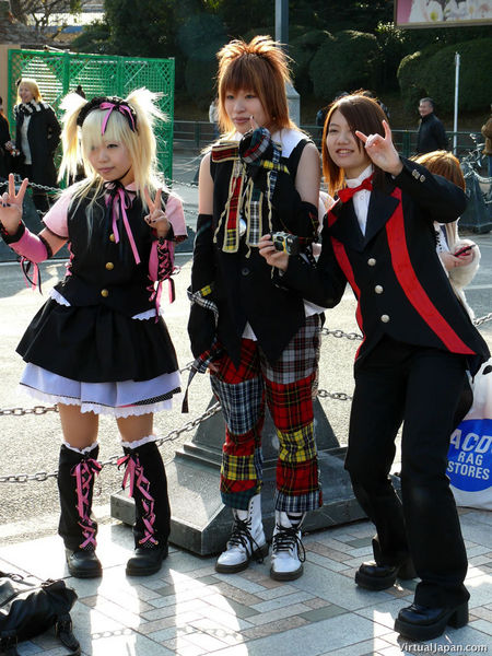 Harajuku Fashion Styles on Japan