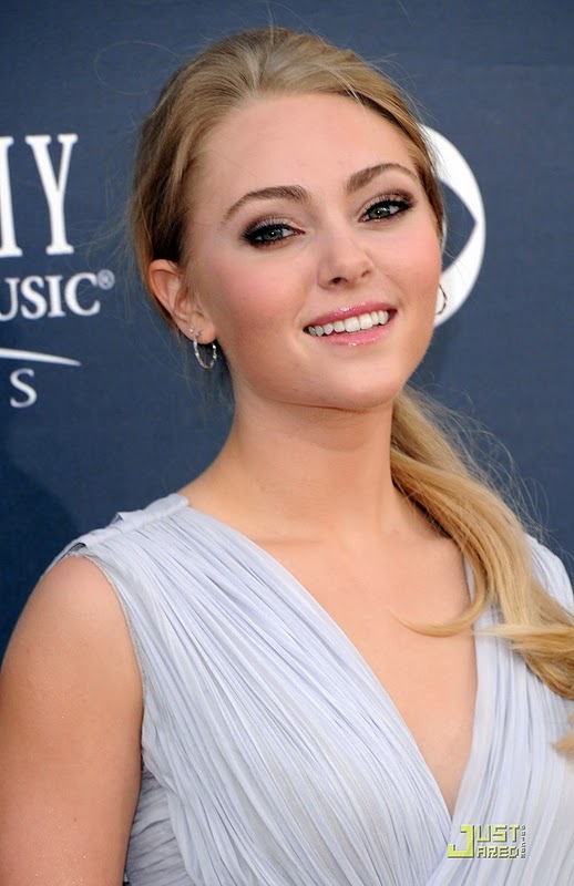 AnnaSophia Robb