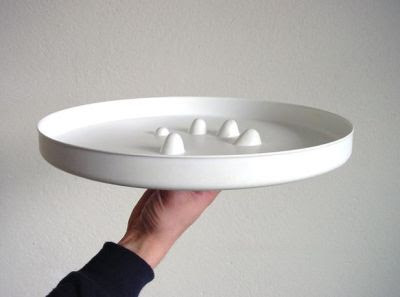 Finger-type serving tray