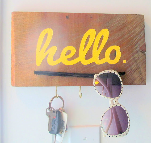 easy weekend DIY projects // Hot Wheels and Glue Guns