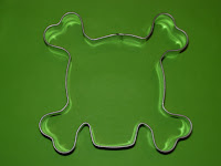 http://www.partyandco.com.au/products/pirate-skull-and-crossbones-cookie-cutter.html