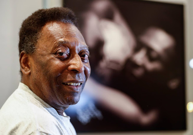 Esporte - Morre o jogador Pelé.