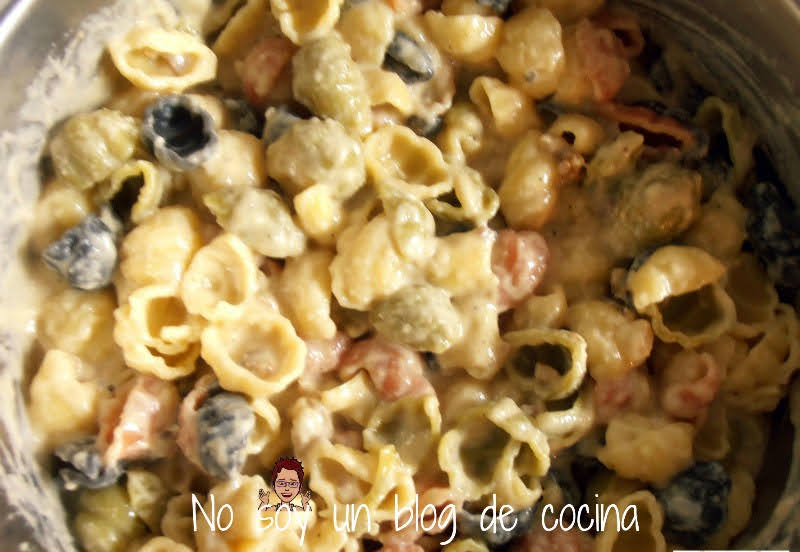 Ñoquis (pasta) en salsa de nueces