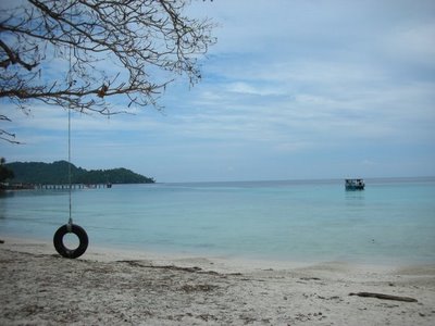 Download this Gapang Beach picture