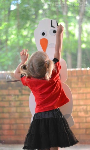 Do you want to build a snowman?  This easy to make toy allows kids to build Olaf over & over again