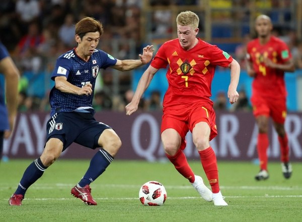 Bélgica venció a Japón en la última jugada del partido y clasificó a cuartos de final