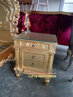 mebel classic furniture-furniture kamar tidur set classic ukir mewah warna gold