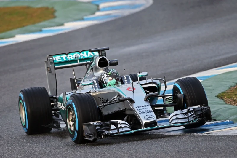 Rosberg's pole position, Mercedes Start 1-2 in Russian GP
