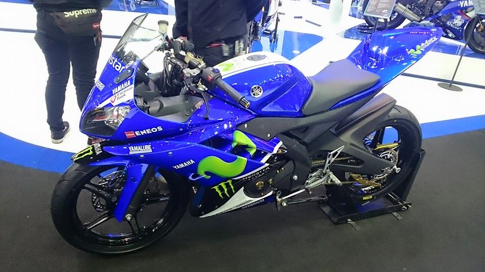 Ratusan Gambar Modifikasi Yamaha R15 Keren