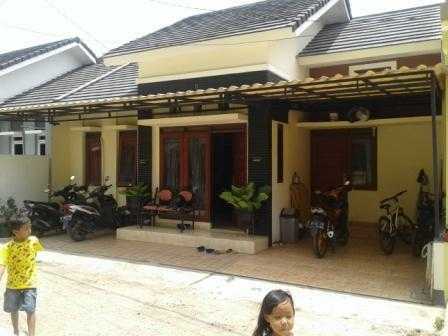 Owner BU, Dijual Rumah di Jatiwaringin Bekasi* - Lokasi Strategis dan Mudah Dijangkau - Posisi ...