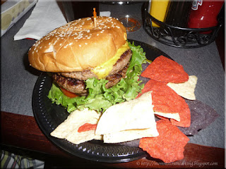 Hockytown Cafe double play burger