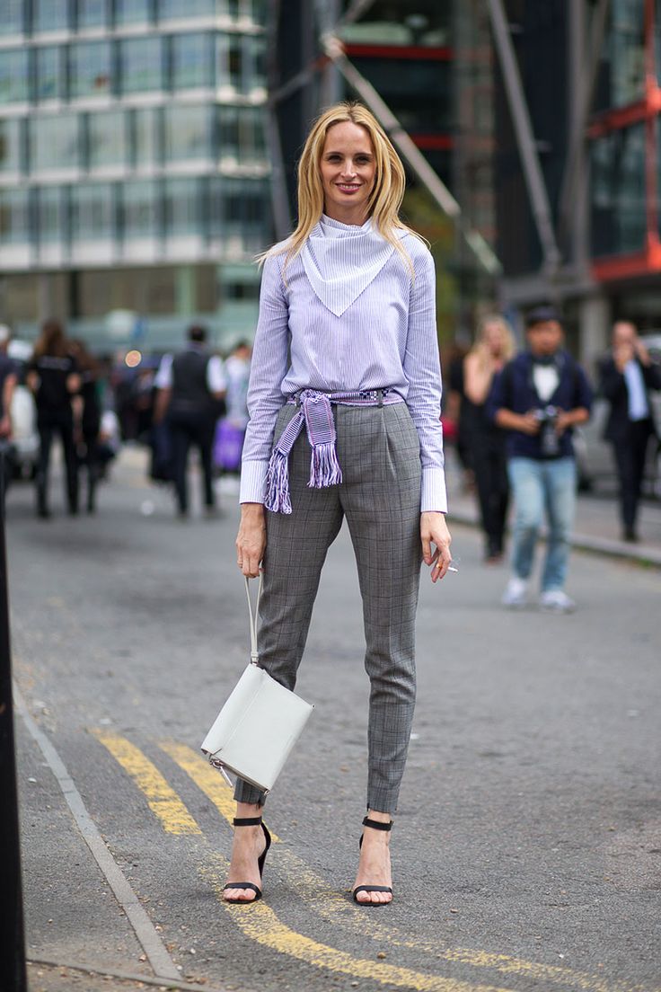 http://www.harpersbazaar.com/fashion/street-style/london-street-style-spring-2015-83