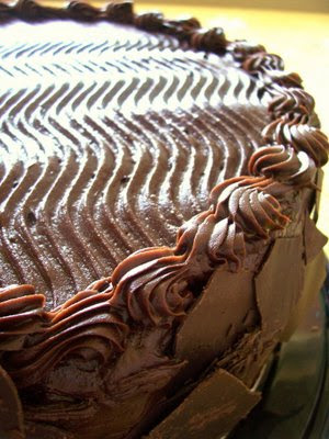 Costco Birthday Cakes on Reviews  Costco All American Chocolate Cake
