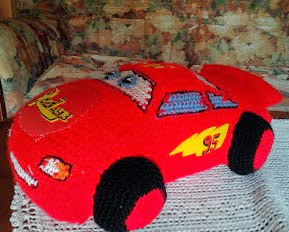 http://amigurumiscuquis.blogspot.com.es/2013/05/rayo-mcqueen.html